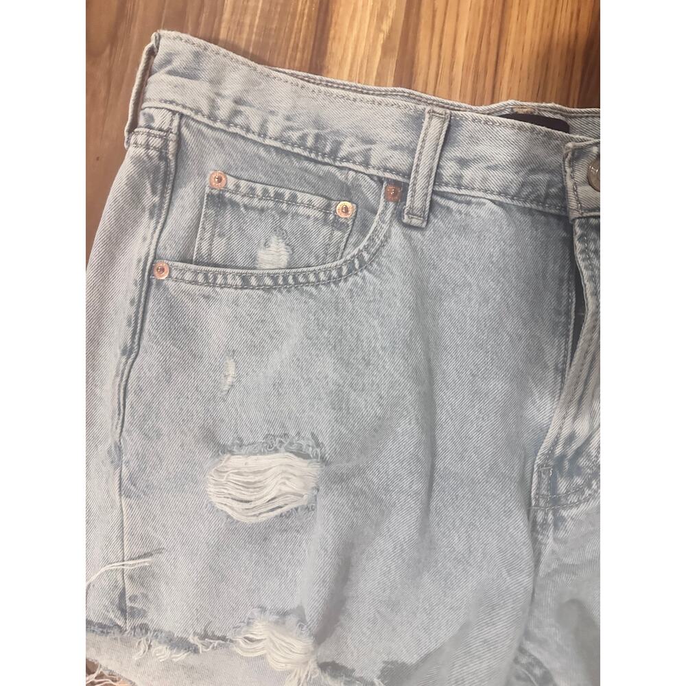 Gap Light Blue Stride Short Denim Ripped Jean Shorts - Picture 2 of 4